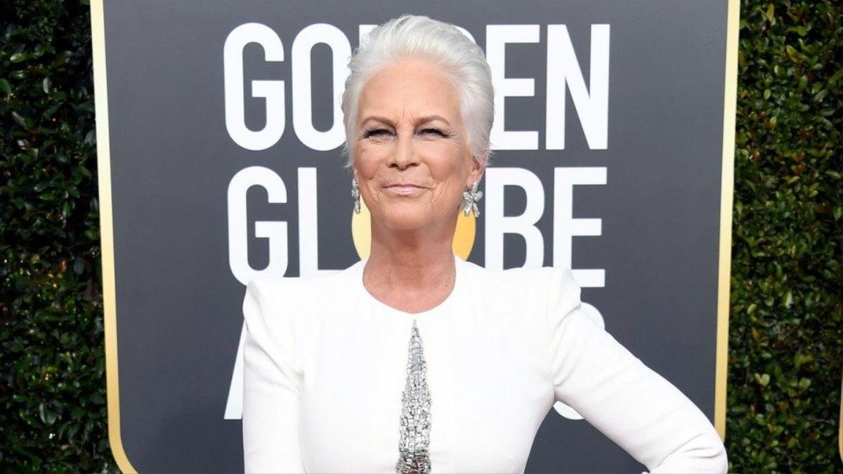 Ở tuổi 60, Jamie Lee Curtis diện váy trắng đánh bật dàn sao trẻ tại Quả Cầu Vàng 2019 Ảnh 7