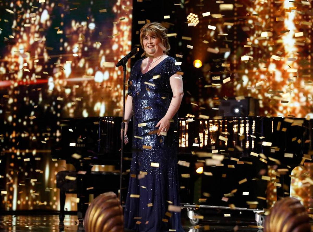 Susan Boyle khuynh đảo sân khấu America's Got Talent, vừa trở lại đã 'phóng thẳng' vào chung kết Ảnh 1