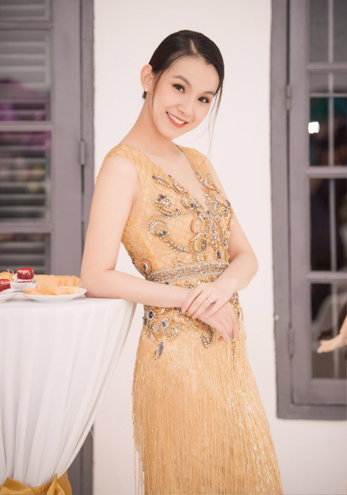 Trước H'Hen Niê, Việt Nam đã có hoa hậu lọt top Miss Universe, cuộc sống giờ đây ra sao? Ảnh 1