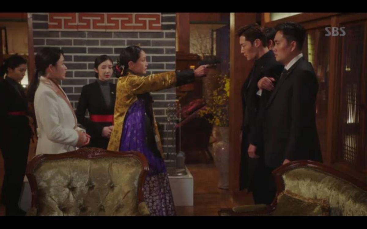 'Hoàng Hậu cuối cùng' tập 31-32: Choi Jin Hyuk thừa nhận thích Jang Na Ra trước mặt Shin Sung Rok Ảnh 11