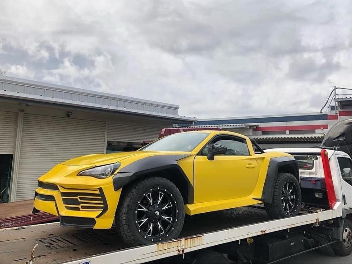 Siêu xe Lamborghini Urus do sinh viên đại học tự chế tạo gây ấn tượng tại triển lãm Tokyo Auto Salon 2019 Ảnh 4