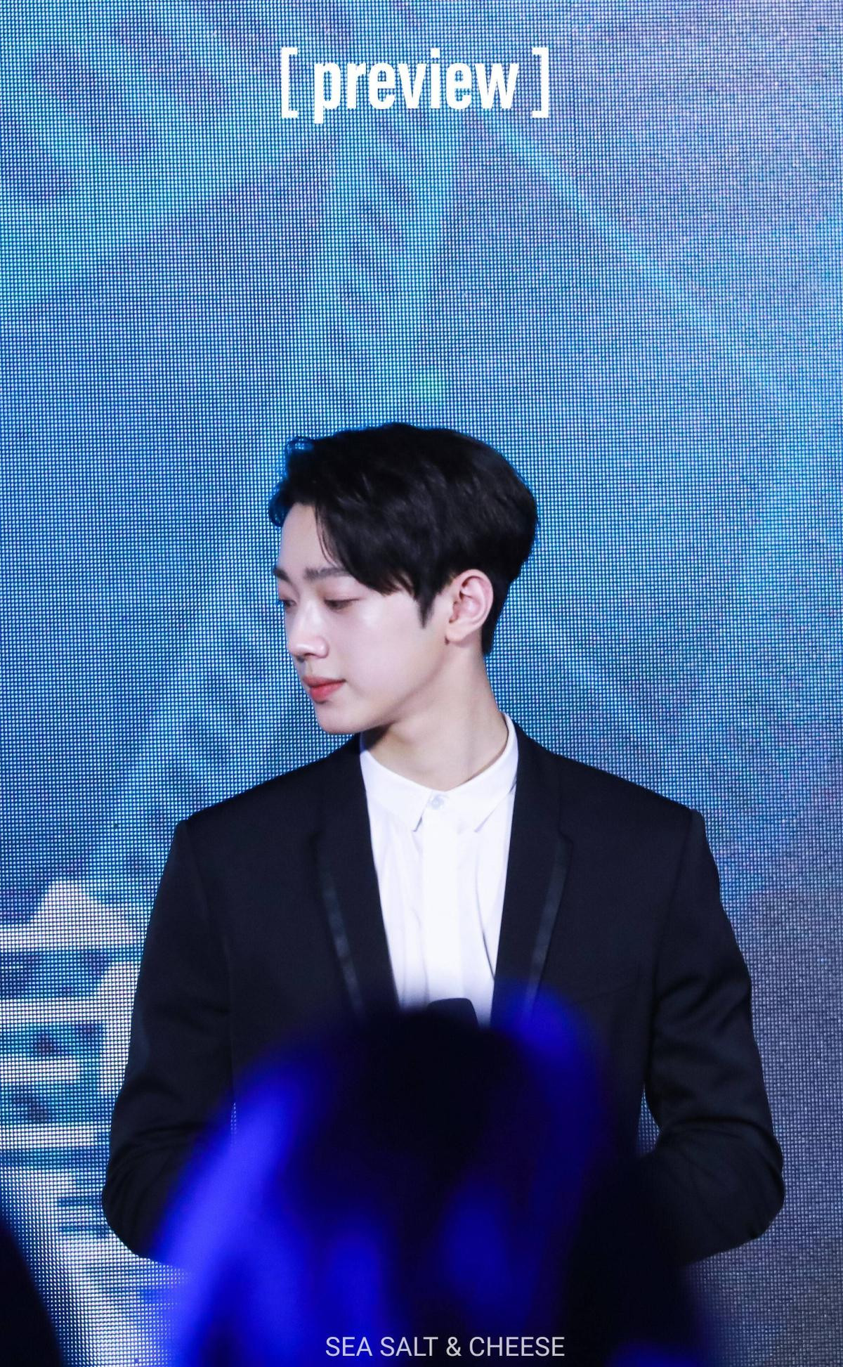 Họp báo 'Tình đầu ngây ngô': Lai Guan Lin (Wanna One) đóng vai nam chính trong bản làm lại của 'mỹ nam' Thái Lan - Mario Maurer Ảnh 11