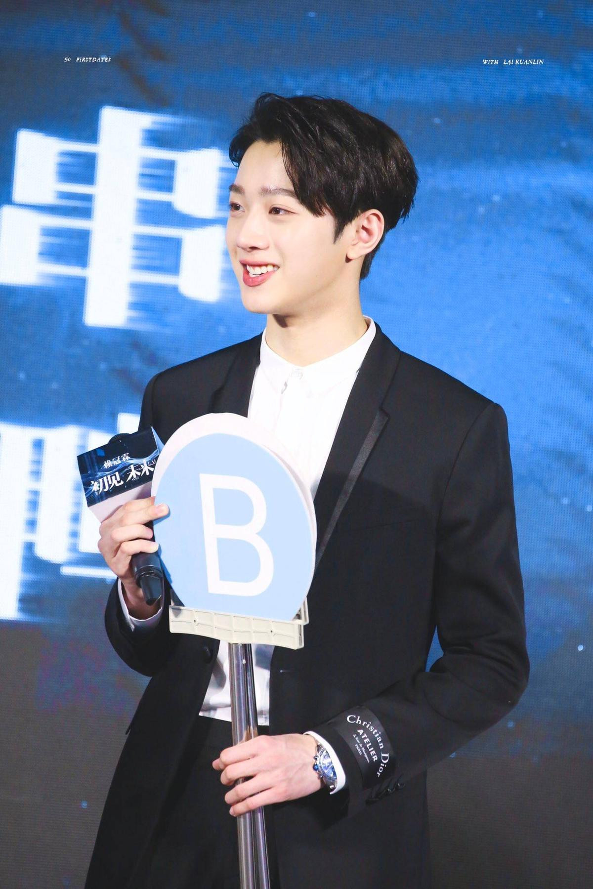 Họp báo 'Tình đầu ngây ngô': Lai Guan Lin (Wanna One) đóng vai nam chính trong bản làm lại của 'mỹ nam' Thái Lan - Mario Maurer Ảnh 6