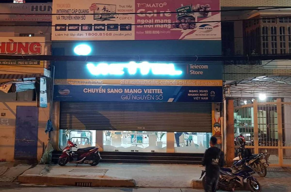 Bắt nghi phạm 20 tuổi dùng súng cướp cửa hàng Viettel trong 27 giây ở Đà Nẵng Ảnh 2