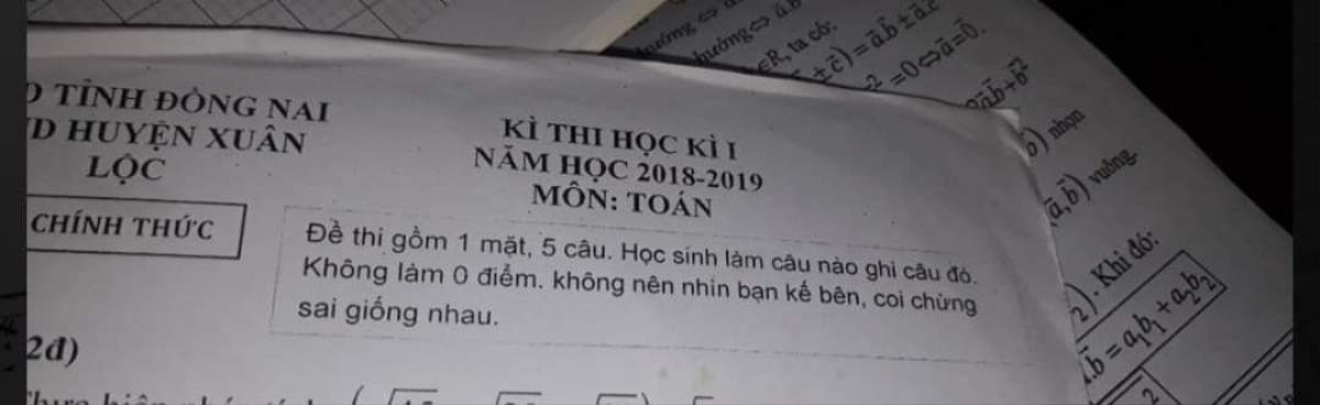 Thầy giáo có tâm nhất hệ mặt trời: In lời dặn siêu 'mặn' lên đề thi gây sốt MXH Ảnh 1