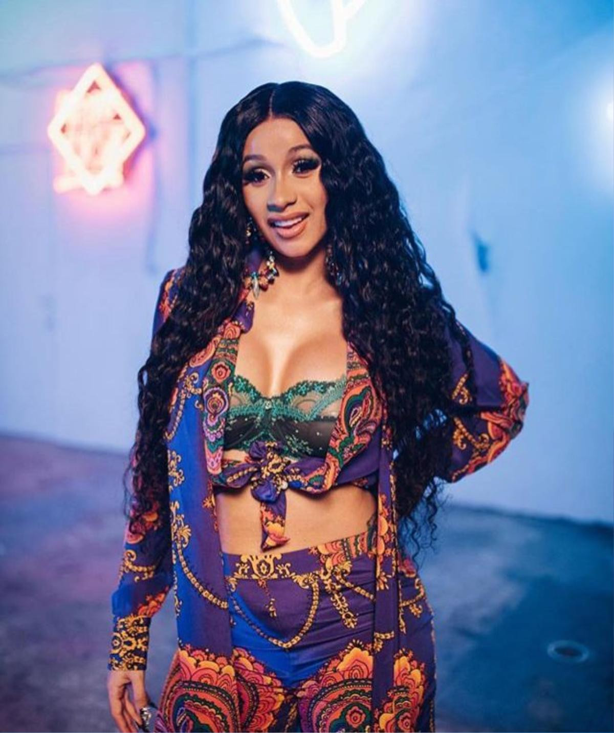 Clip cover tưng bừng 10 năm trước của Cardi B: Hóa ra thần tượng của cô nàng chính là… Ảnh 1