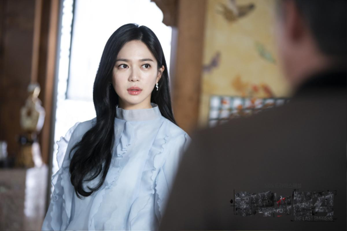 Sau Lee Elijah 'Hoàng hậu cuối cùng', Yoon Jin Yi của 'Người duy nhất bên em' bị chửi rủa do đóng vai phản diện Ảnh 8