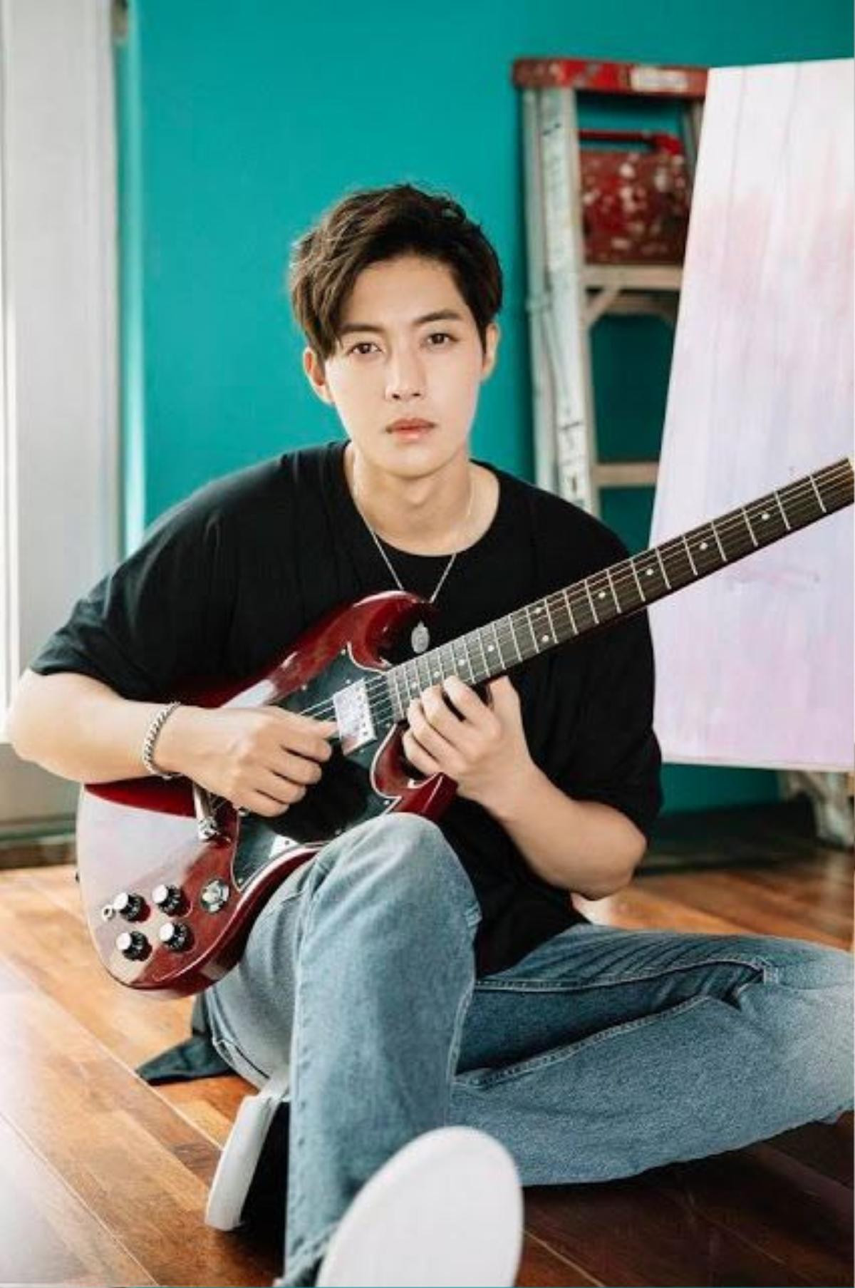 Kim Hyun Joong tổ chức buổi hòa nhạc - Lee Won Geun chia sẻ tình bạn của mình với Jin (BTS) Ảnh 4