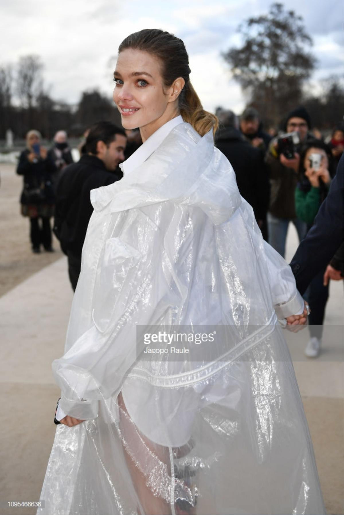 Ngô Diệc Phàm đọ vẻ ngoài 'soái ca' với chàng thơ Timothee Chalamet tại 'Tuần lễ thời trang nam Paris 2019' Ảnh 13