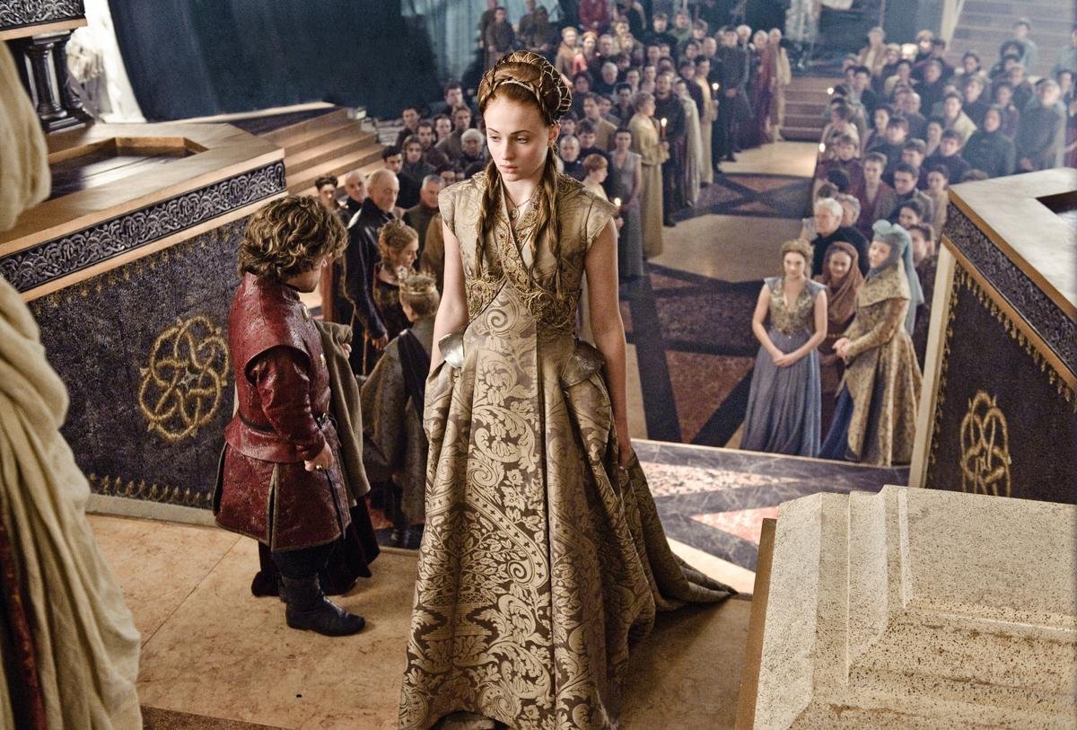 Diễn viên đóng Sansa Stark tiết lộ bí mật kinh hoàng: không được phép… gội đầu khi đóng ‘Game of Thrones’ Ảnh 5