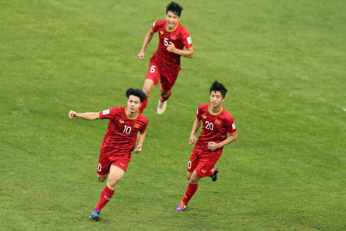 Tuyển Việt Nam vào tứ kết Asian Cup: Ăn may hay đẳng cấp? Ảnh 1