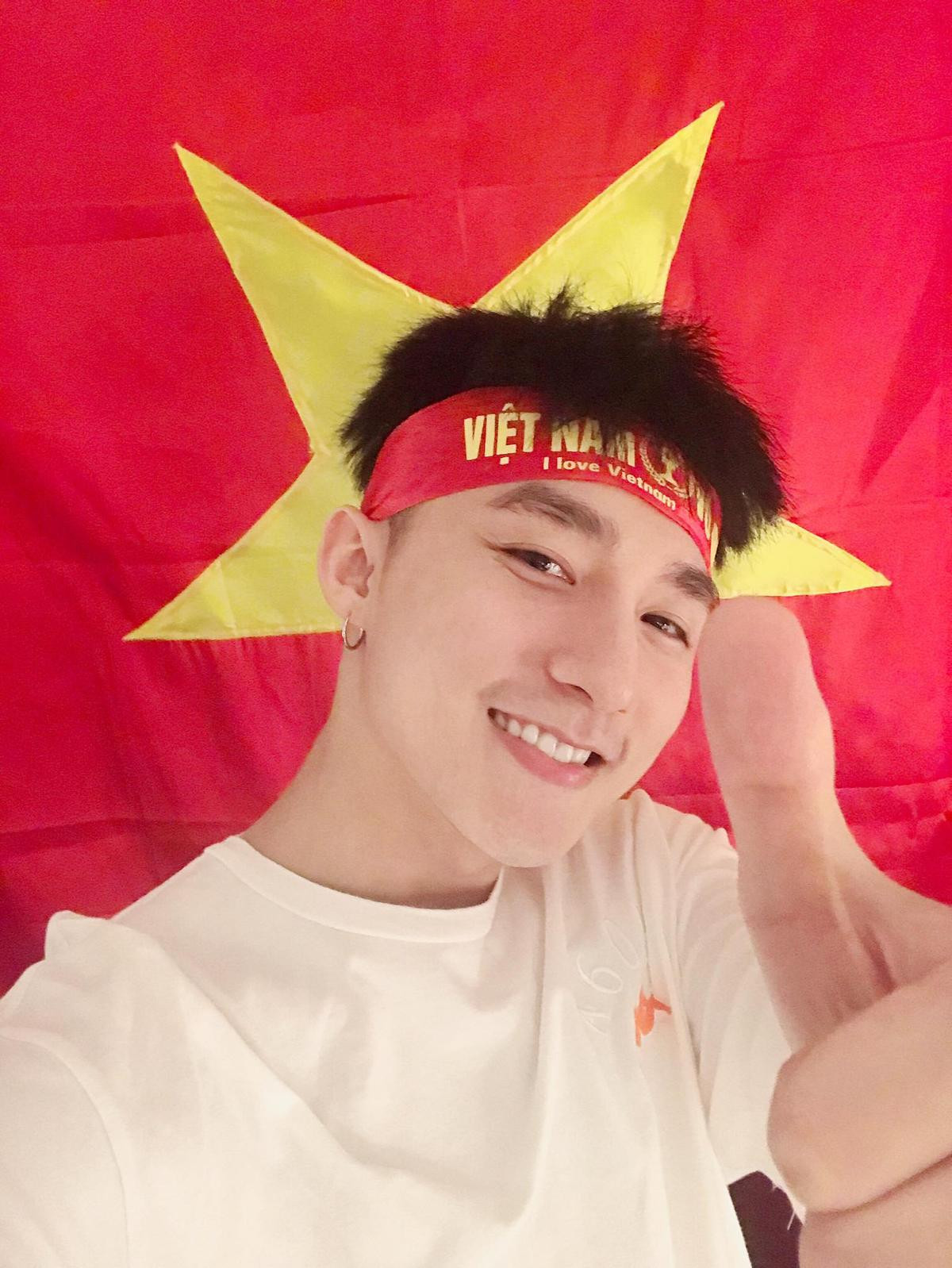 Sơn Tùng M-TP 'chơi lớn' nghỉ hát liveshow cùng khán giả ăn mừng Việt Nam chiến thắng tại Asian Cup Ảnh 2