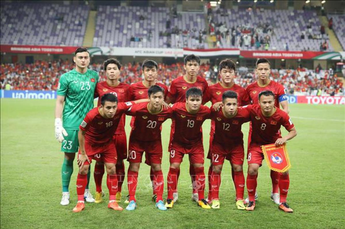 Trước ngày quyết đấu với Nhật Bản ở Tứ kết Asian Cup, dân mạng rần rần chia sẻ thư khẩn đậm chất chuyên Sử đầy hào hùng Ảnh 1