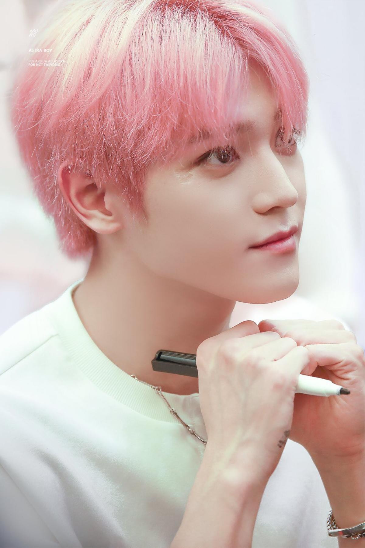 Thay đổi màu tóc theo tuần, fan lo lắng Taeyong (NCT) sẽ bị hói đầu trước tuổi 30 Ảnh 16