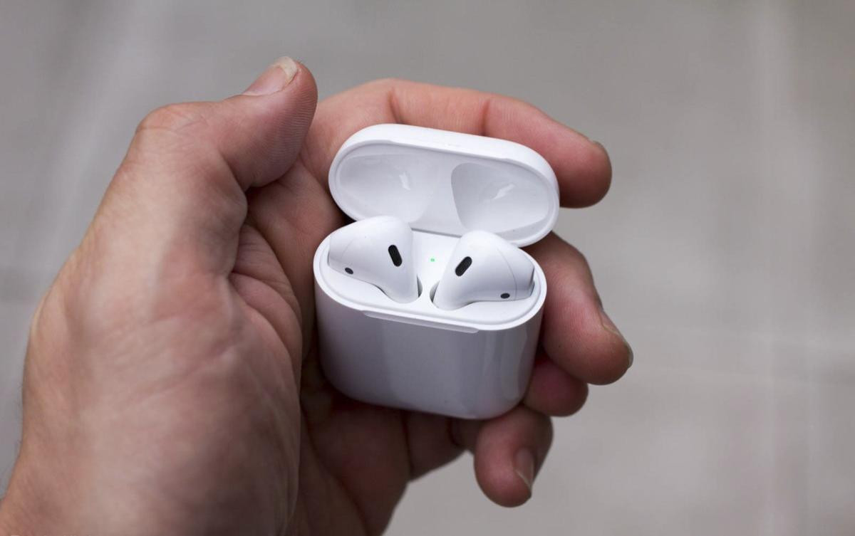 AirPods 2 sẽ ra mắt vào nửa đầu năm 2019 với thiết kế mới hoàn toàn, hỗ trợ cả theo dõi sức khỏe Ảnh 1