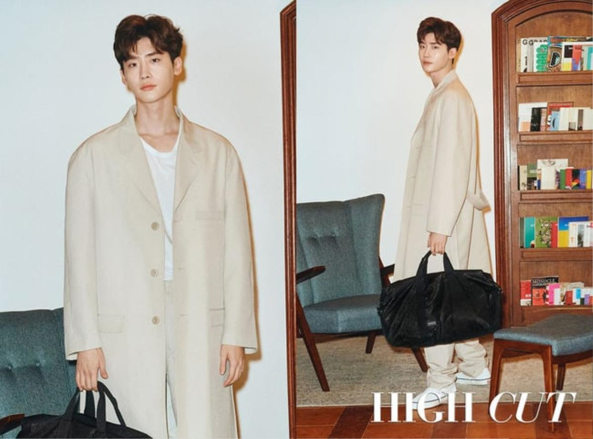 Lee Jong Suk: 'Mặt tôi dễ bị đỏ, và biên kịch đã đưa đặc điểm này vào phim Romance Is a Bonus Book' Ảnh 9