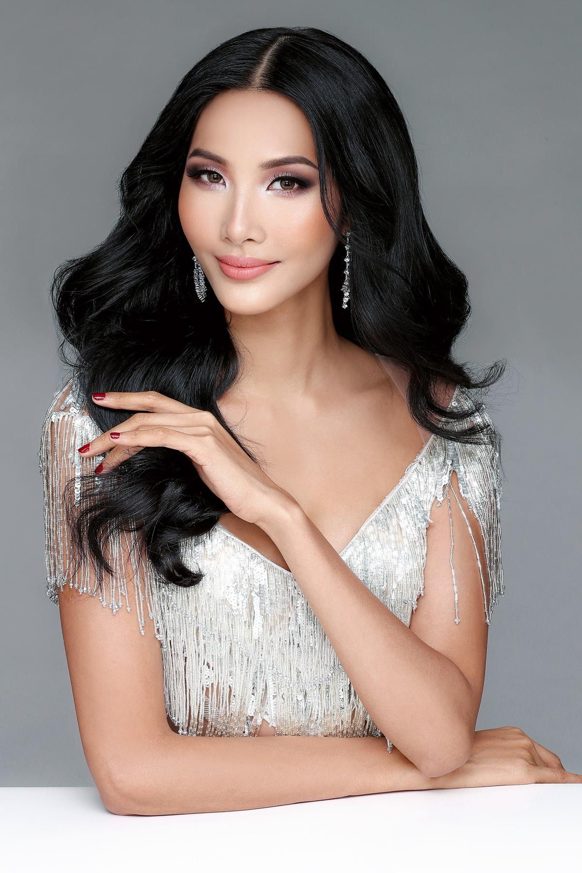 'Học lỏm' bí kíp 'intop' dành riêng cho Hoàng Thuỳ tại Miss Universe 2019 Ảnh 15