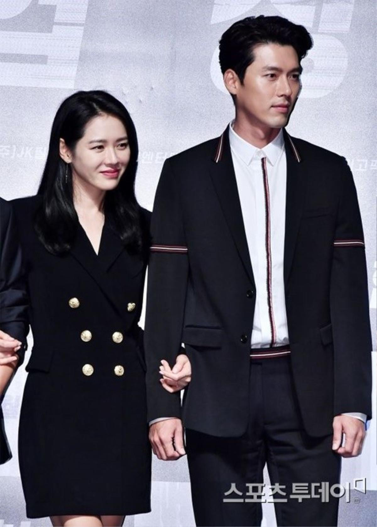 Xuất hiện nhiều bằng chứng về mối quan hệ tình cảm của Hyun Bin - Son Ye Jin, đáng ngờ nhất là hai chiếc đồng hồ Ảnh 2