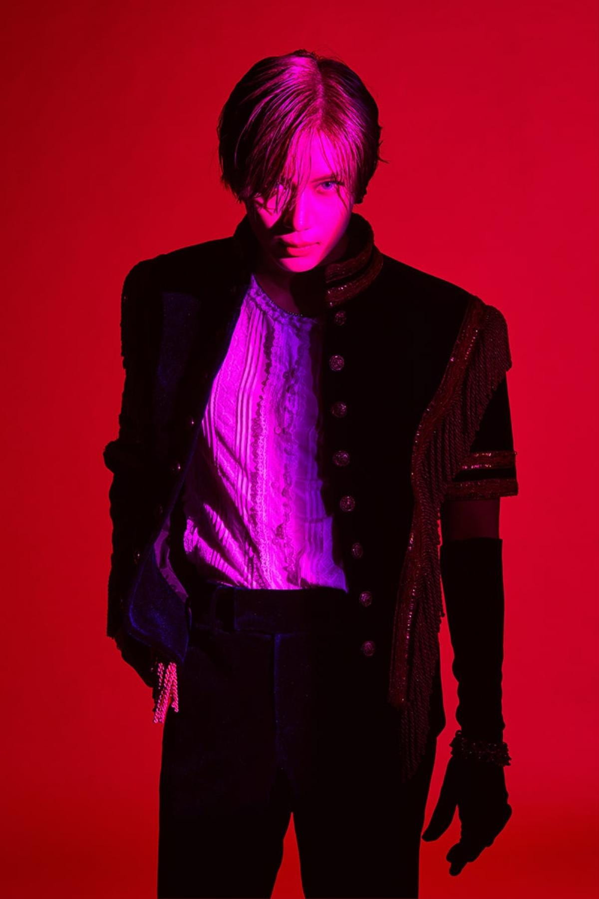 Netizen Hàn: 'Mất máu' vì những hình ảnh của Taemin trước ngày comeback Ảnh 4