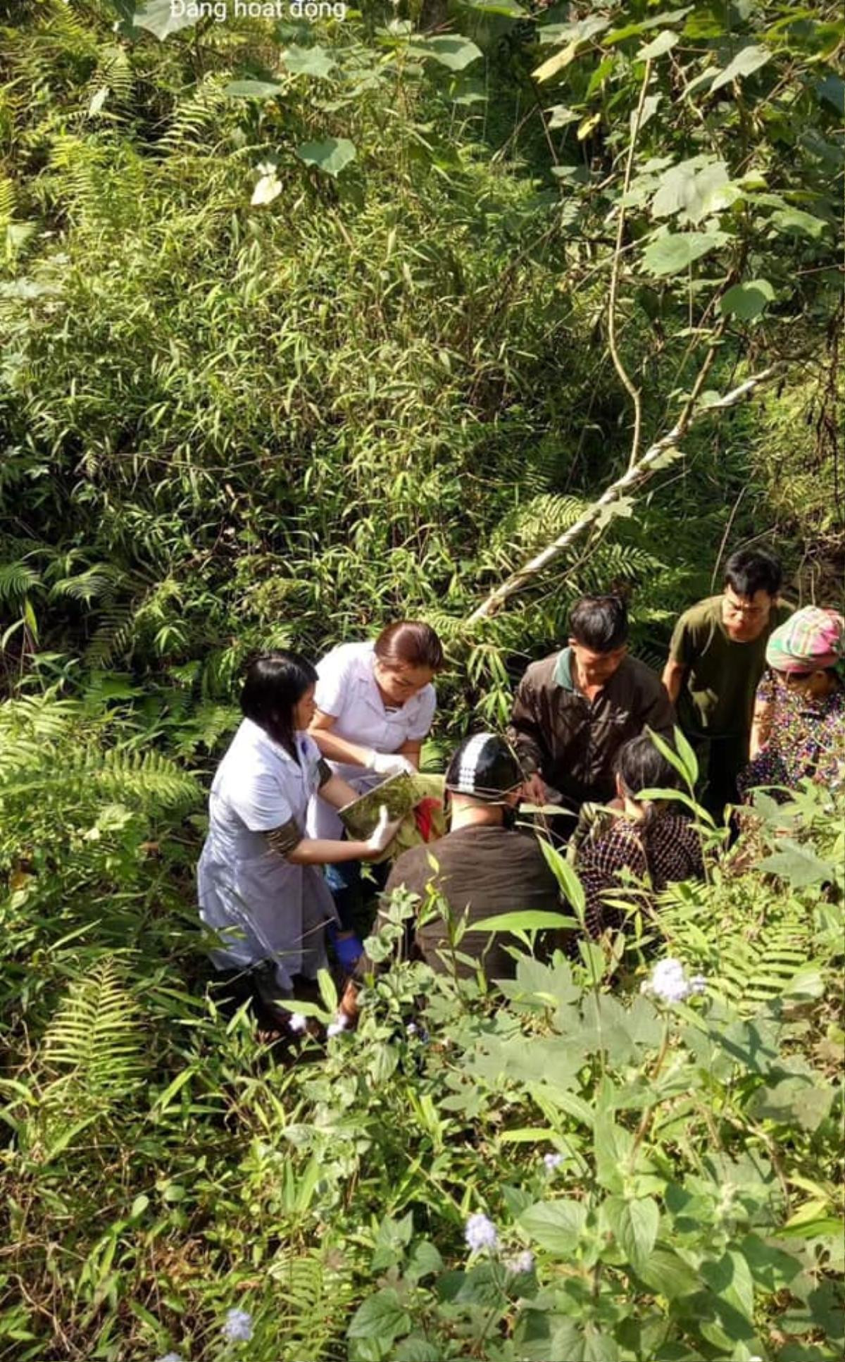 Cuộc vượt cạn hy hữu ngày cuối năm: Sản phụ rơi xuống núi suối sâu 10m, được bác sĩ đỡ đẻ ngay giữa rừng Ảnh 2