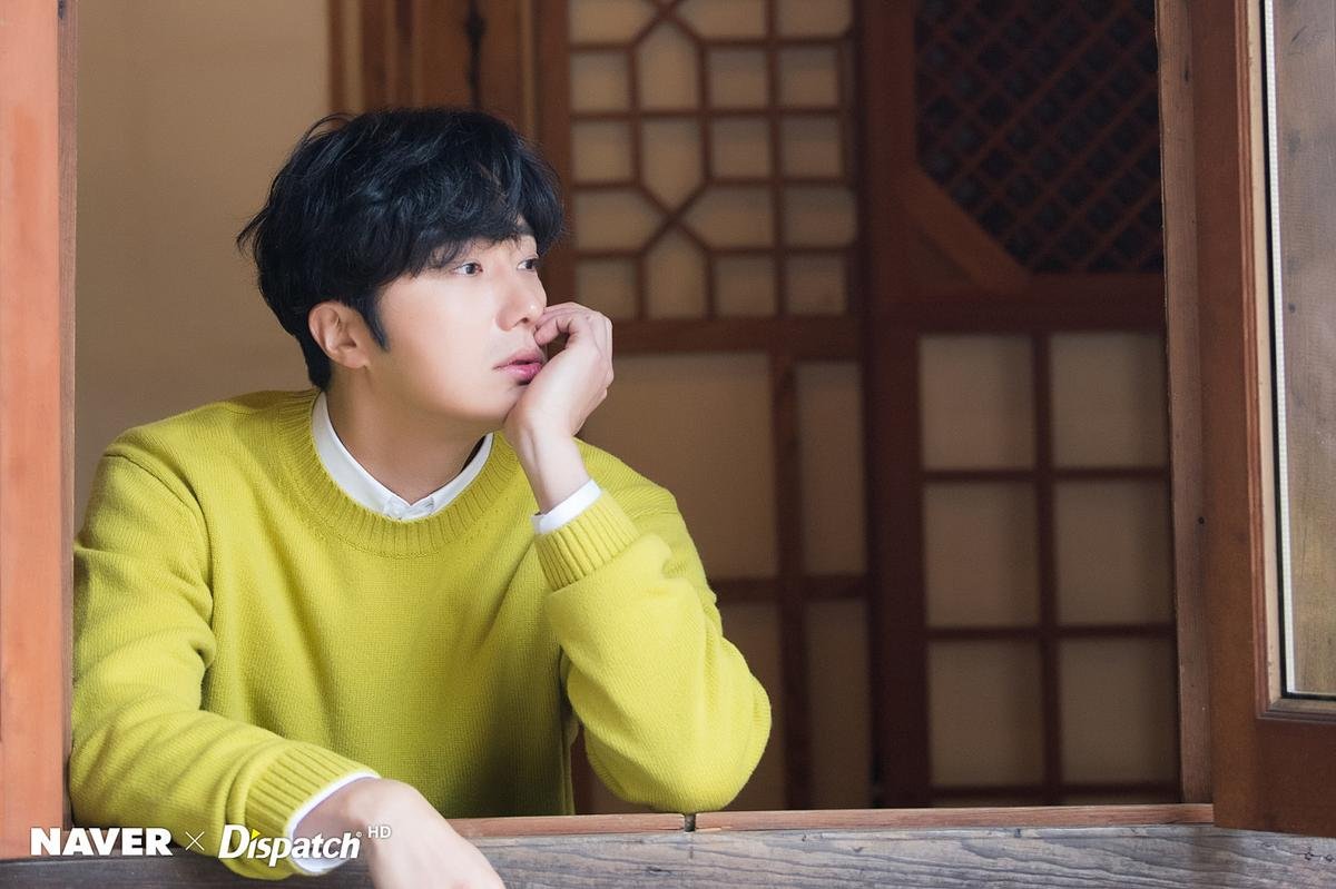 'Haechi': Dispatch tung bộ ảnh 'đẹp hơn hoa' của Hoàng tử Jung Il Woo Ảnh 12