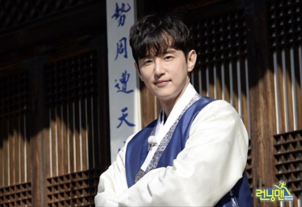 'Haechi': Tiết lộ ảnh chúc Tết tươi trẻ của Go Ara, Jung Il Woo và Kwon Yul Ảnh 13