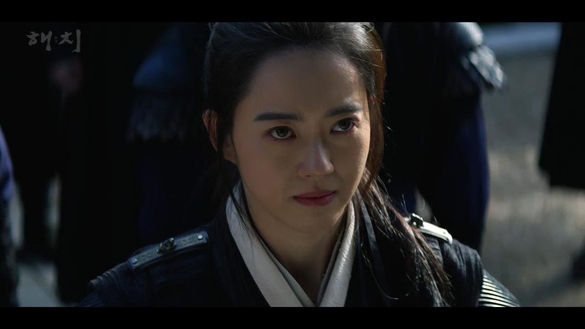 Tung teaser dài 20 giây, 'Haechi' cùng Go Ara, Jung Il Woo và Kwon Yul đứng đầu top tìm kiếm tại Hàn Ảnh 21