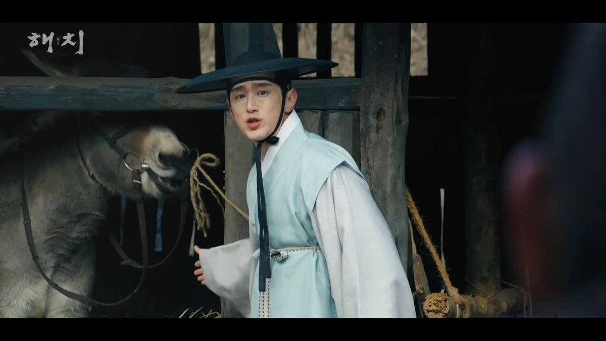 Tung teaser dài 20 giây, 'Haechi' cùng Go Ara, Jung Il Woo và Kwon Yul đứng đầu top tìm kiếm tại Hàn Ảnh 26