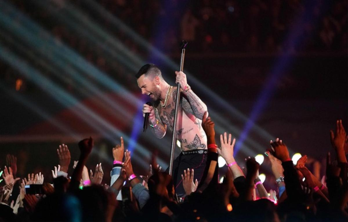 Đúng như dự đoán: Màn trình diễn Super Bowl rating thấp kỉ lục đã thuộc về Maroon 5! Ảnh 3