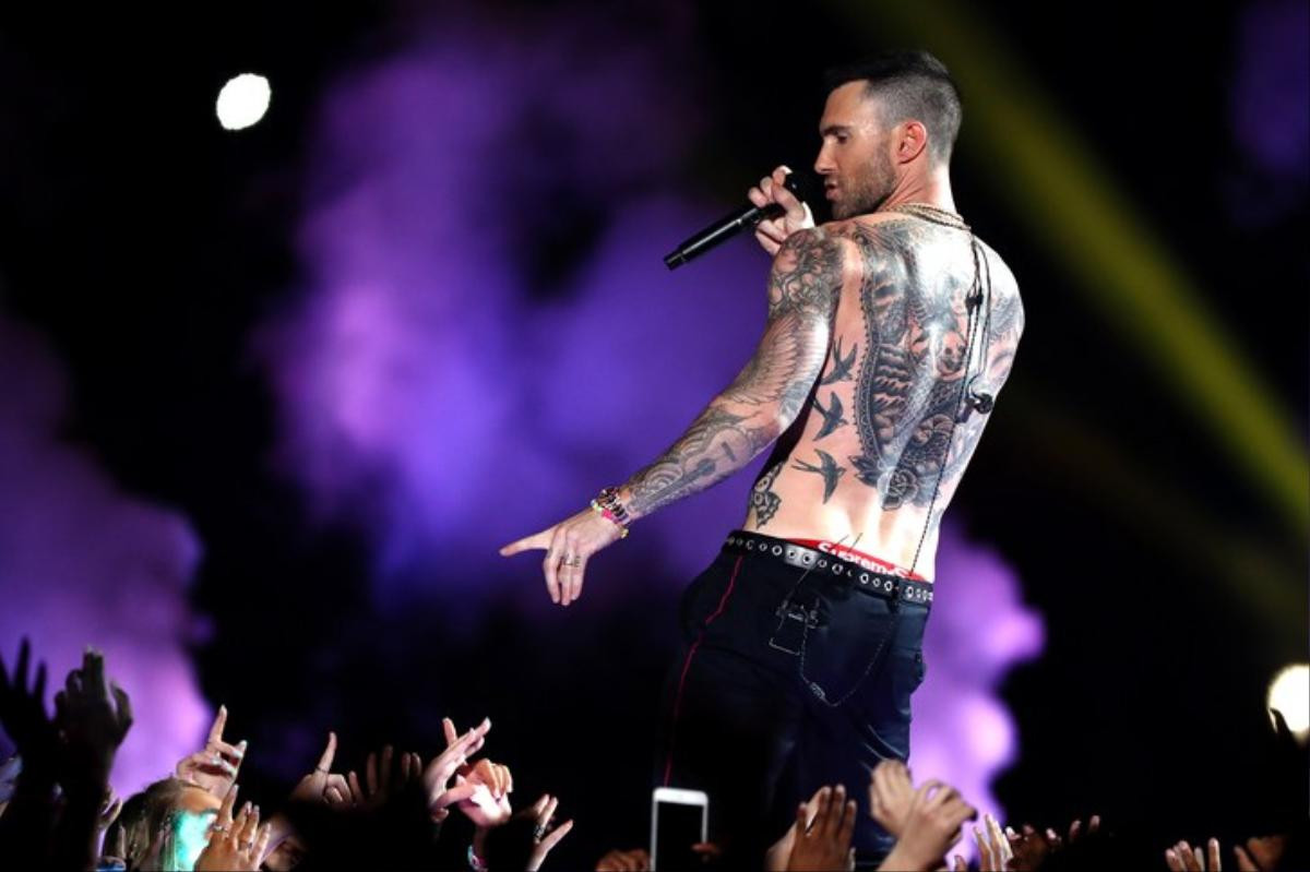 Đúng như dự đoán: Màn trình diễn Super Bowl rating thấp kỉ lục đã thuộc về Maroon 5! Ảnh 1