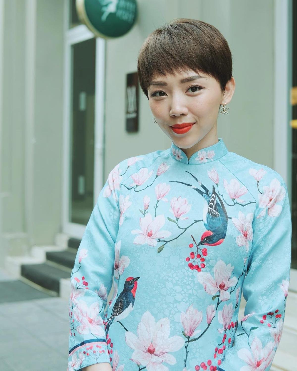 Street style sao Việt ngày Tết: Chi Pu, Tóc Tiên nền nã, nhưng Cao Ngân mới thật sự bất ngờ Ảnh 1