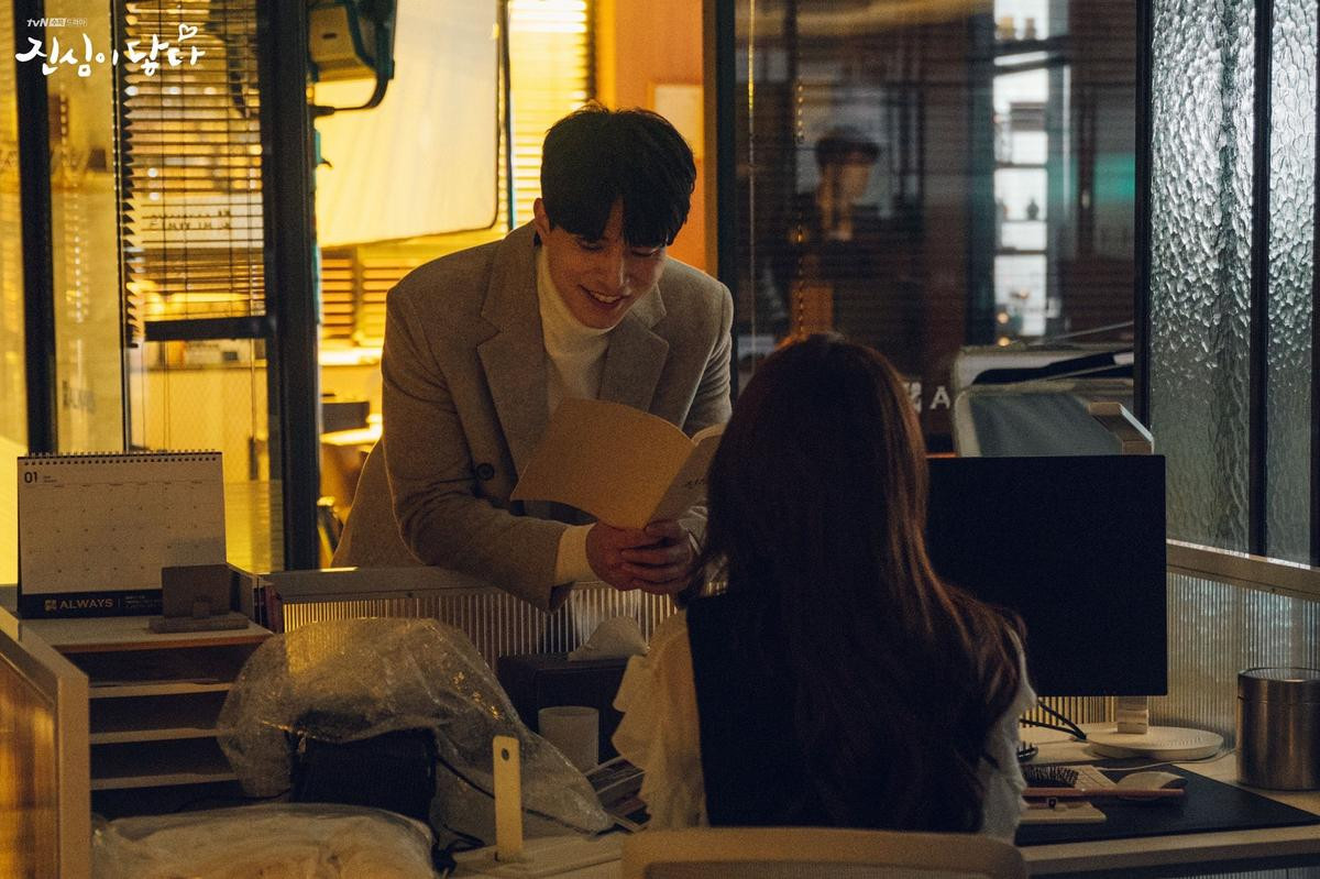 'Touch Your Heart': Ảnh hậu trường đáng yêu, đây là lý do nên xem màn tương tác giữa Lee Dong Wook - Yoo In Na vào tối nay Ảnh 14