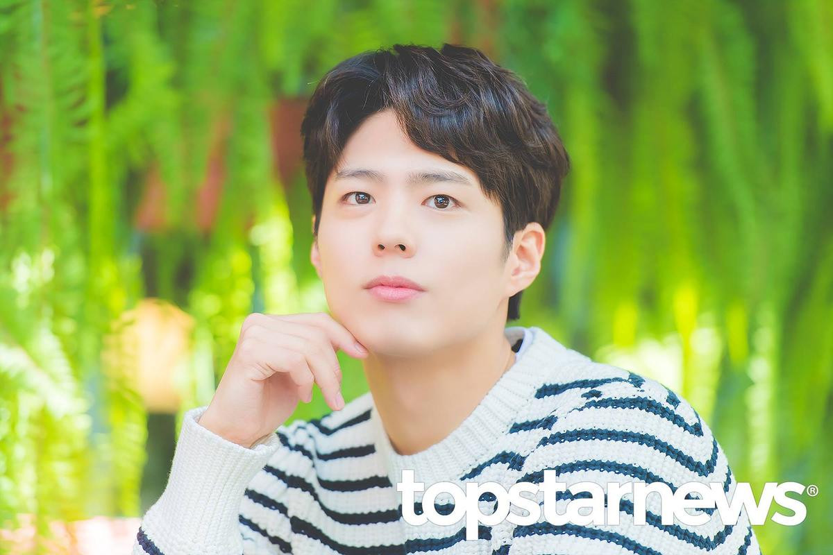 Park Bo Gum chia sẻ suy nghĩ về việc hợp tác với V (BTS) và mục tiêu diễn xuất Ảnh 7