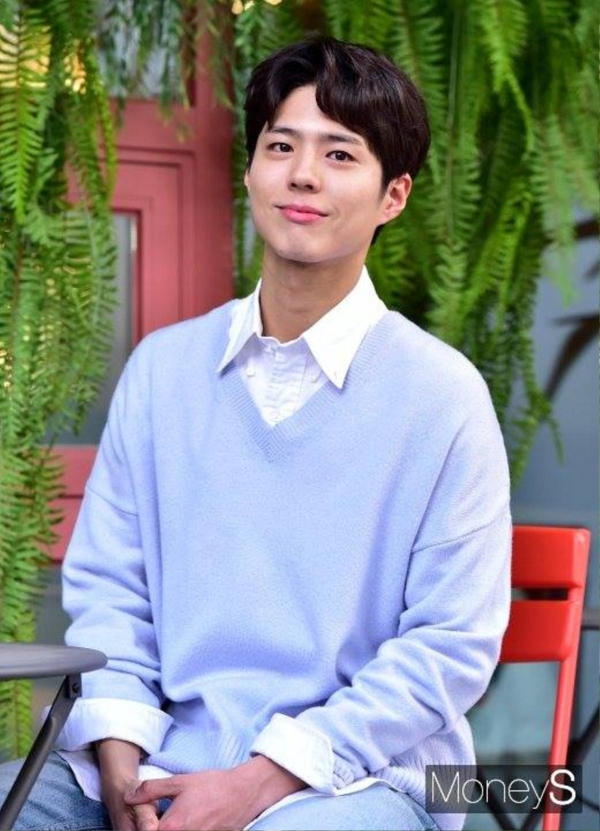 Park Bo Gum chia sẻ suy nghĩ về việc hợp tác với V (BTS) và mục tiêu diễn xuất Ảnh 1