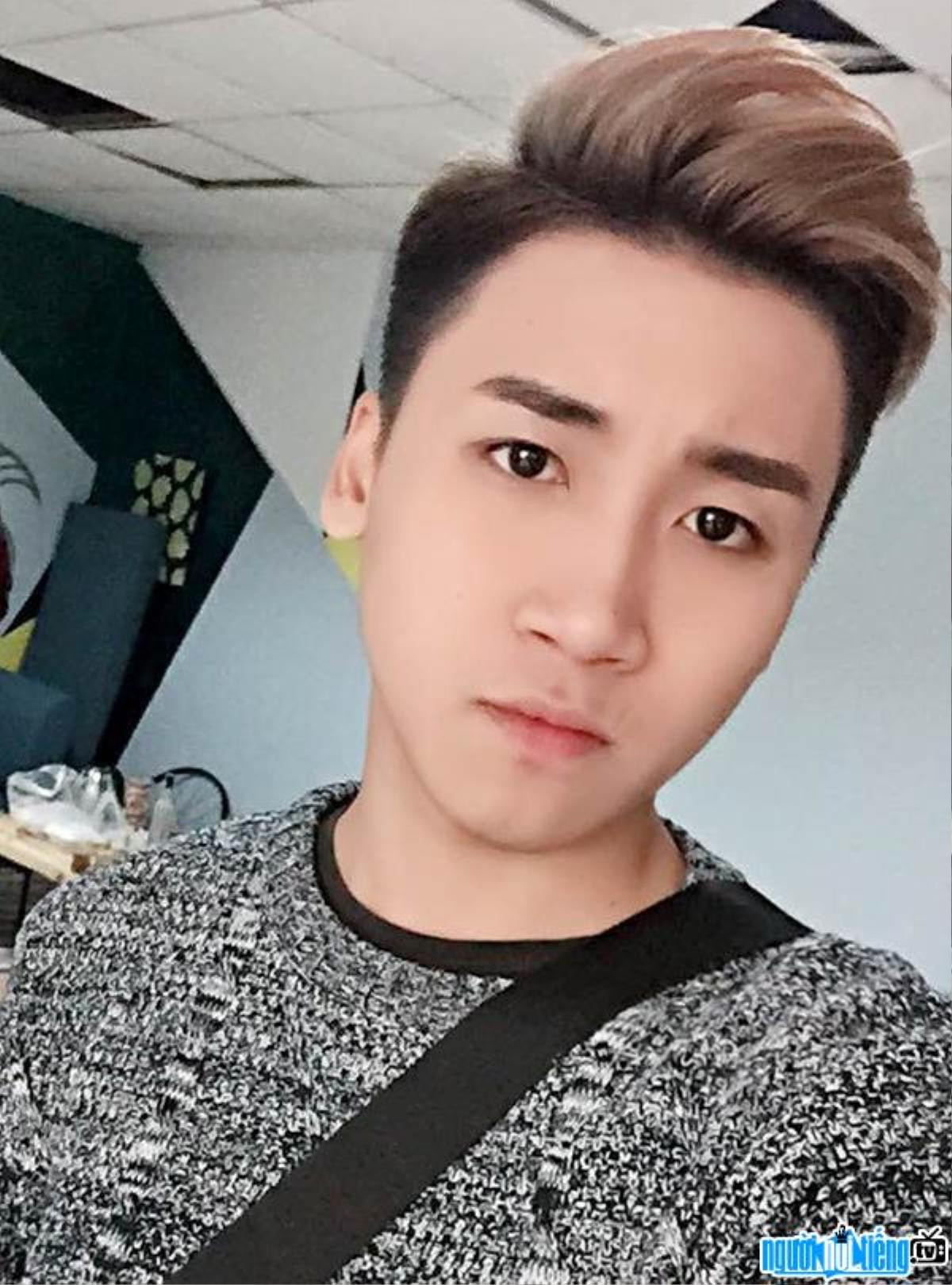 4 soái ca tuổi Hợi vạn người mê: Người là hot boy sân cỏ, người là vlogger triệu follower Ảnh 10