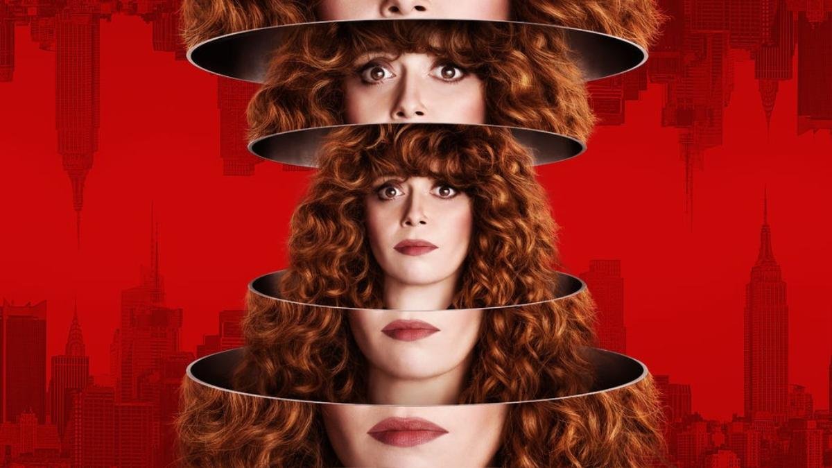 'Russian Doll': Phiên bản 'nâng cấp' của 'Happy Death Day' từ Netflix Ảnh 1