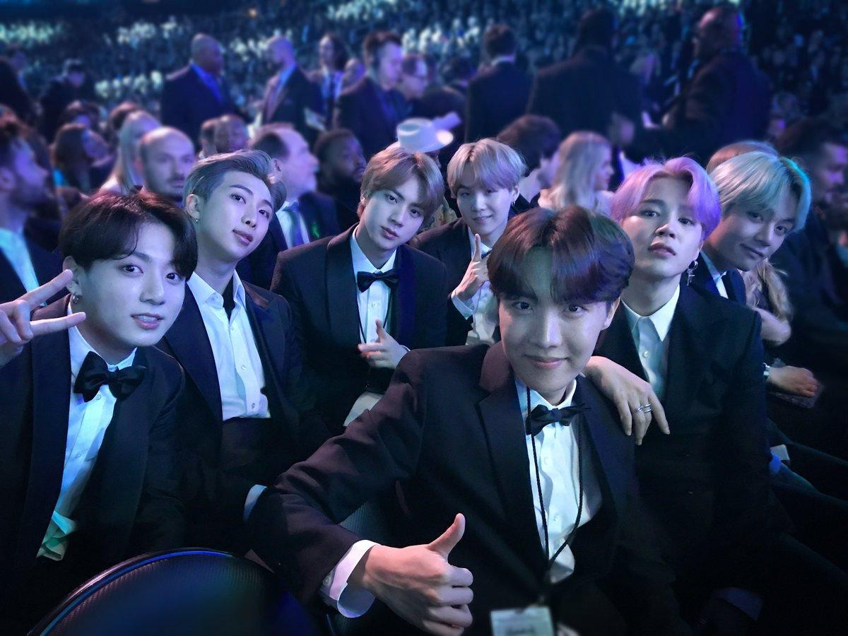 BTS tại Grammy 2019: Các chàng trai nhà BigHit lại đi 'rắc muối' rồi đây! Ảnh 1