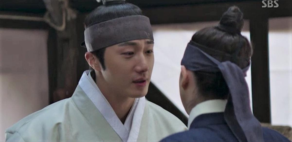 'Haechi' tập 1: Khán giả Hàn đẩy thuyền Jung Il Woo - Kwon Yul, khen Go Ara đẹp khi cải trang thành kỹ nữ Ảnh 7