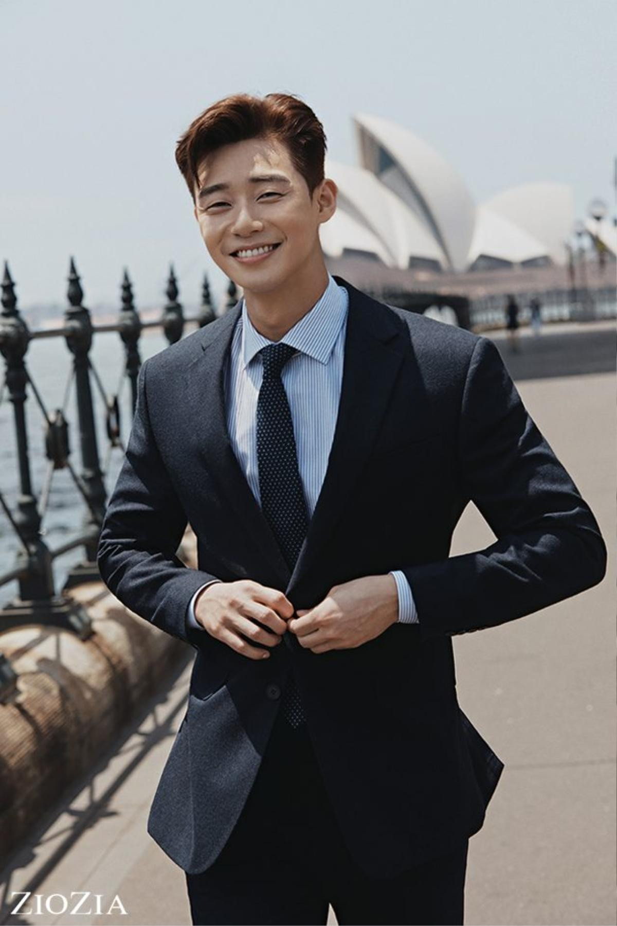 Park Shin Hye sau 8 năm mới để tóc ngắn, Park Seo Joon kết hợp với ngôi sao bóng đá Son Heung Min Ảnh 5