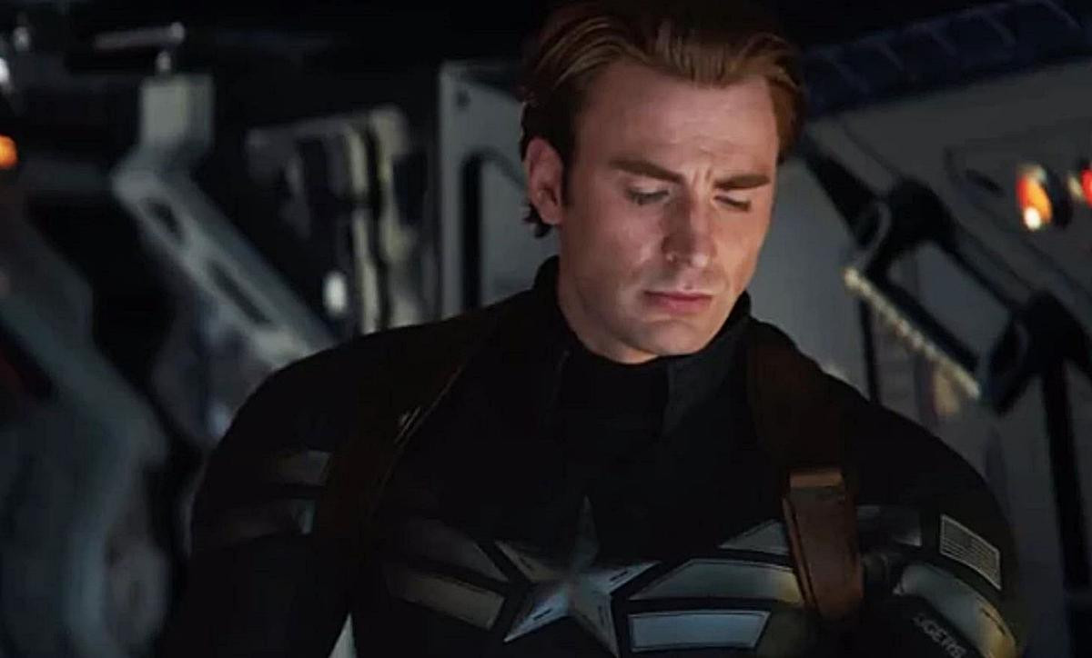 'Avengers: Endgame': Chắc chắn các siêu anh hùng sẽ kêu gọi sự giúp đỡ từ 'Captain Marvel'! Ảnh 3