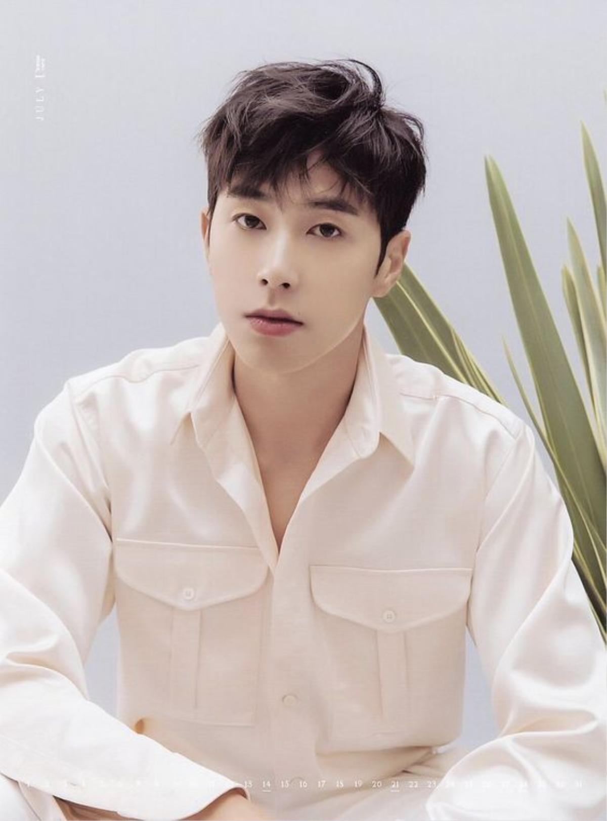 Yunho (TVXQ) nói về năm sinh thực sự của mình - Chanyeol (EXO) rất thân thiết với nam diễn viên đẹp trai người Nhật Bản Mackenyu Arata Ảnh 6