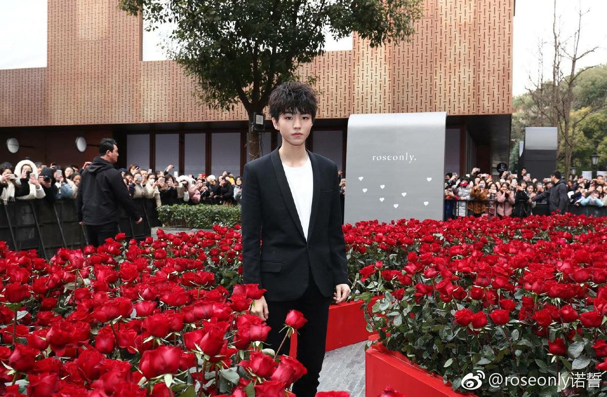 Vương Tuấn Khải (TFBOYS) tiết lộ không được nhận lì xì vào Tết 2019 và cung hoàng đạo hợp với mình Ảnh 1