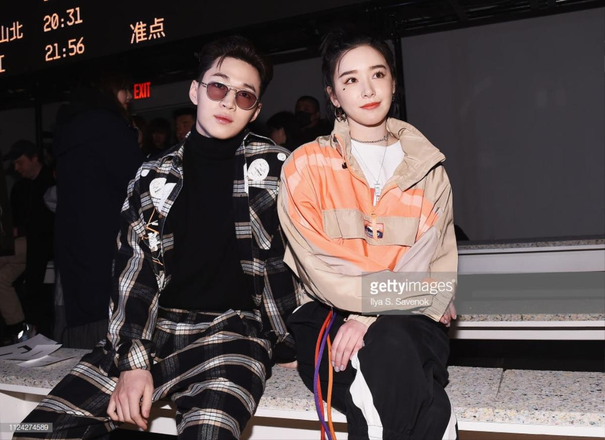 Dương Mịch, Henry Lau và chị em Jessica - Krystal tại 'Tuần lễ thời trang New York 2019' Ảnh 24