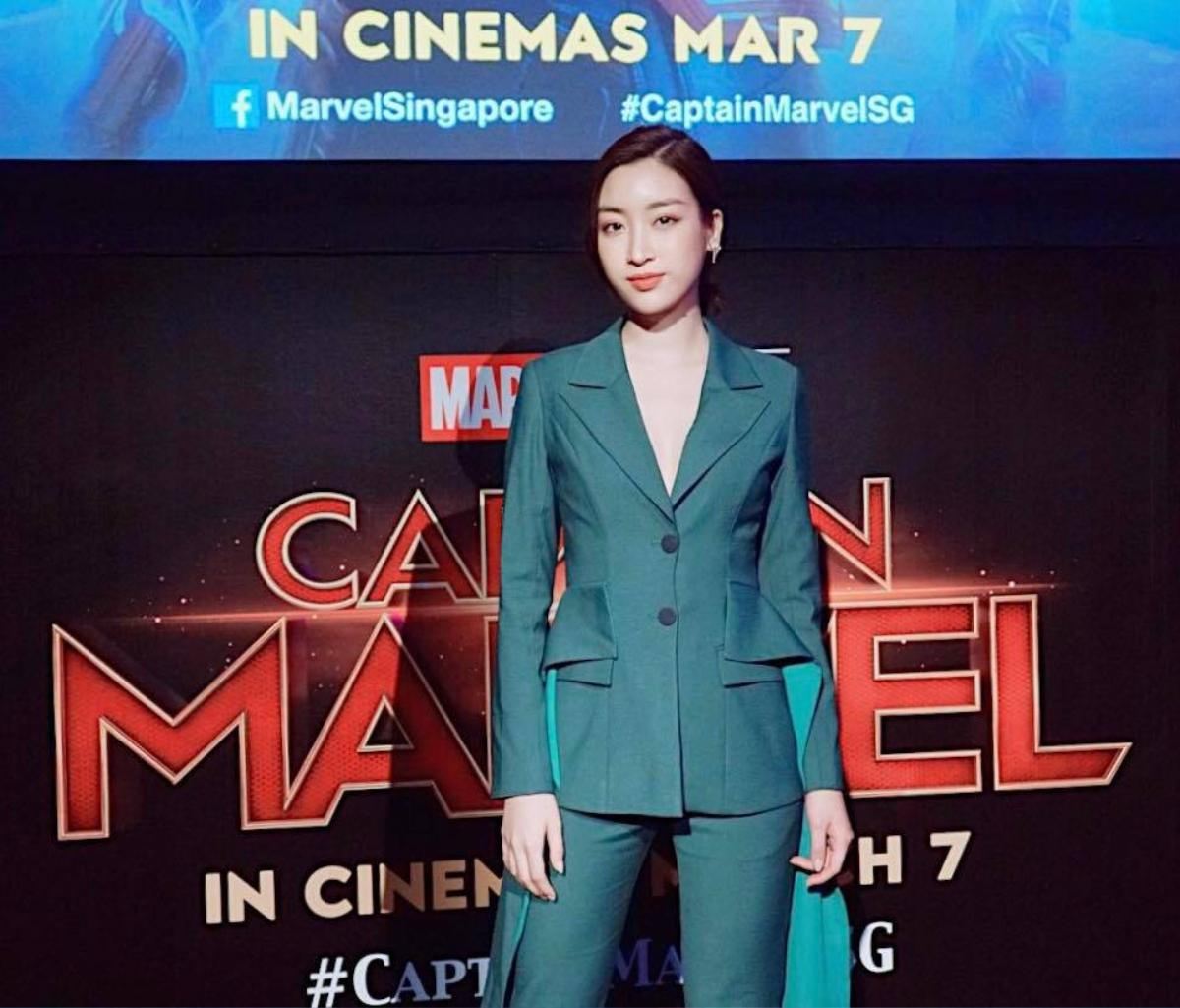 Clip: Hoa hậu Đỗ Mỹ Linh nói tiếng Anh lưu loát khi đặt câu hỏi cho Captain Marvel tại Singapore Ảnh 14