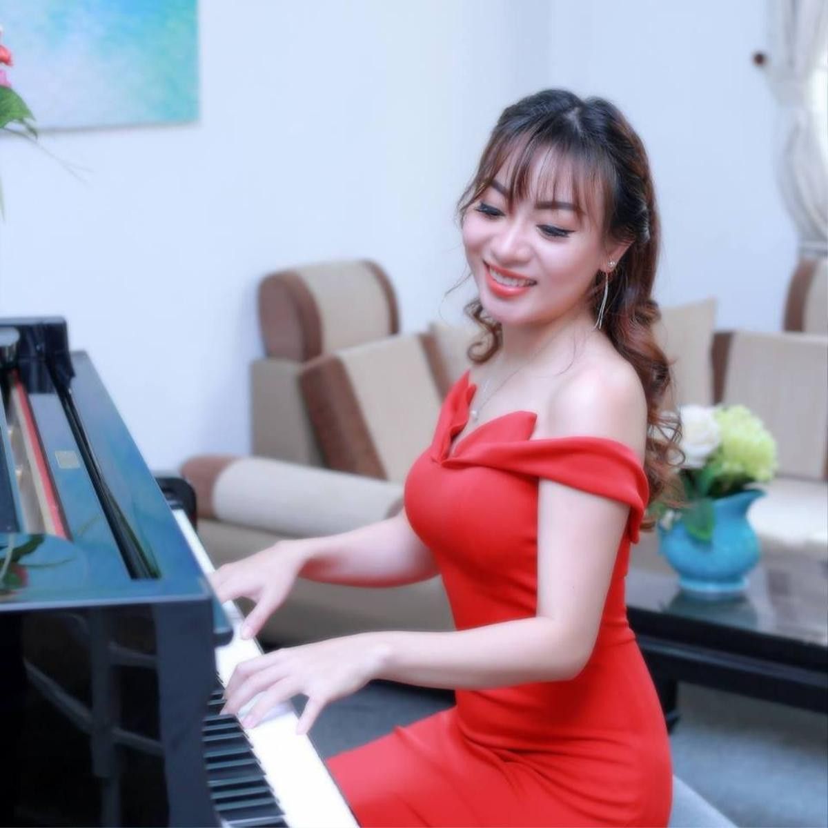 Cựu nữ sinh Ngoại thương sáng tạo phương pháp tự học piano siêu tốc, dạy miễn phí cho hàng nghìn người Ảnh 6