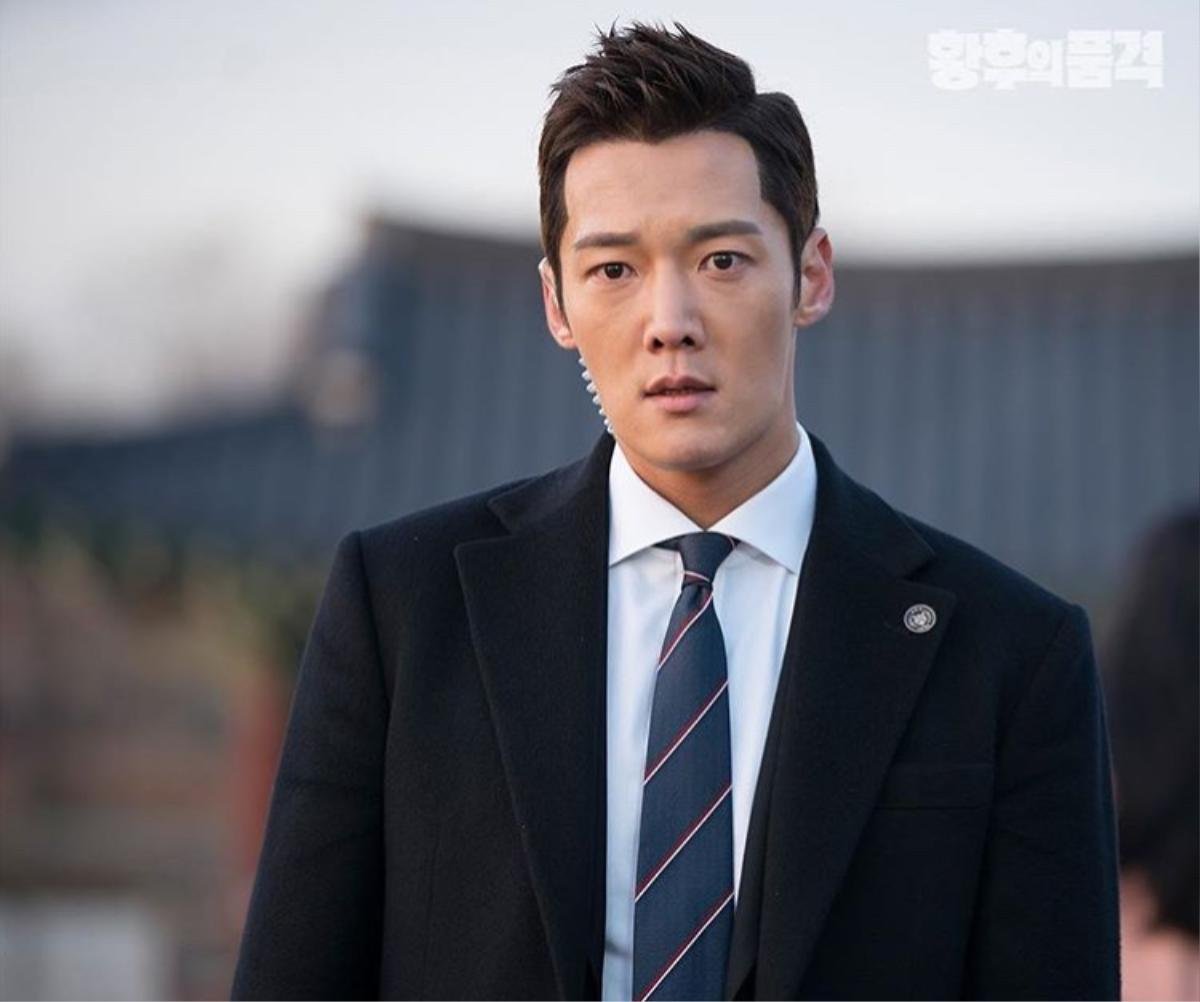 'Hoàng hậu cuối cùng': Tạm biệt Choi Jin Hyuk sau 24 tập phim, Yoon So Yi đã ra tay giết anh? Ảnh 68