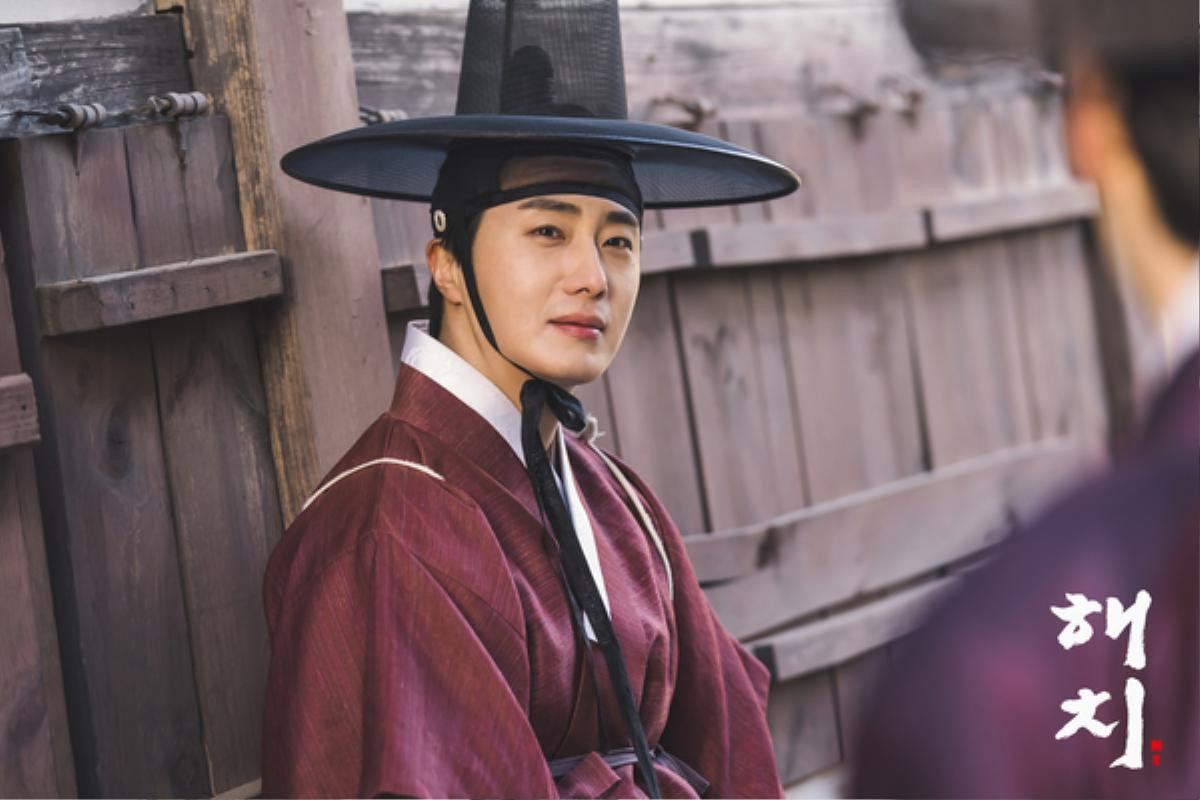 'Haechi': Jung Il Woo biết Go Ara là gái dù cải nam trang - Kịch bản mới lạ, không 'nhai đi nhai lại' như loạt drama cũ Ảnh 5