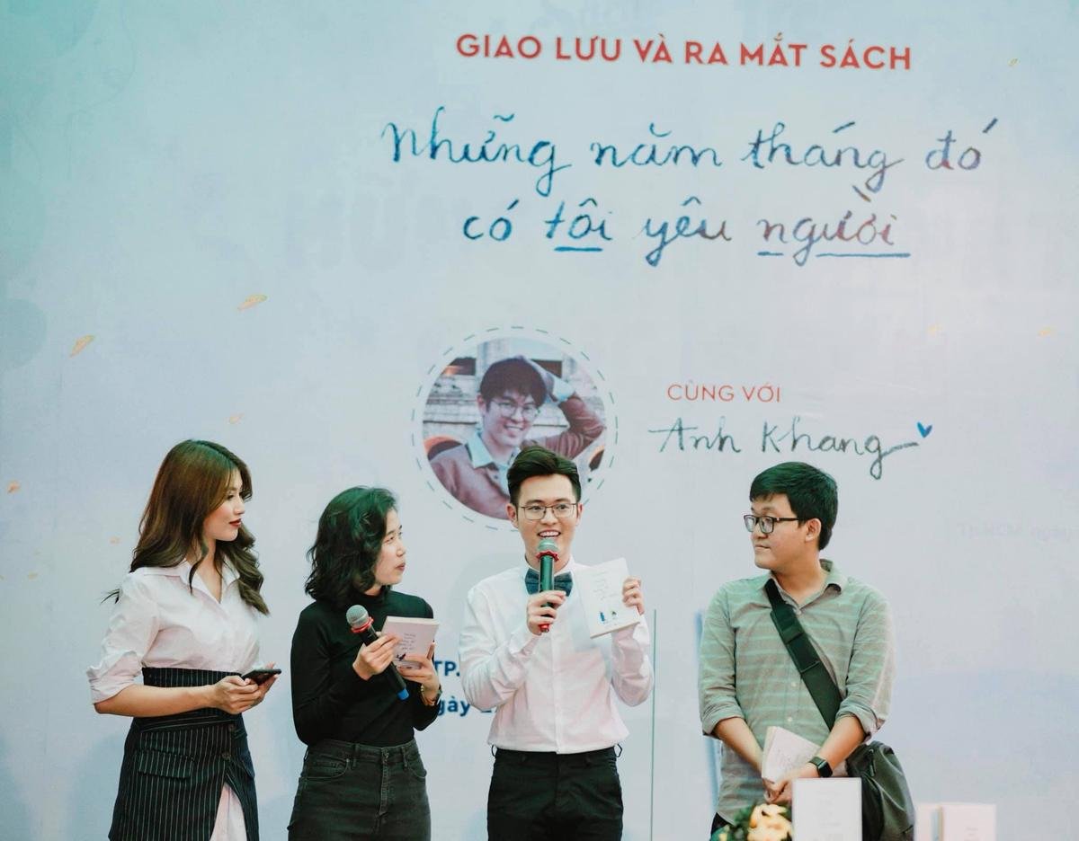 ‘Hoàng tử u sầu’ Anh Khang: ‘Tôi luôn nghĩ về tình yêu tuổi trẻ bằng tất cả sự trân trọng và tiếc nuối’ Ảnh 9