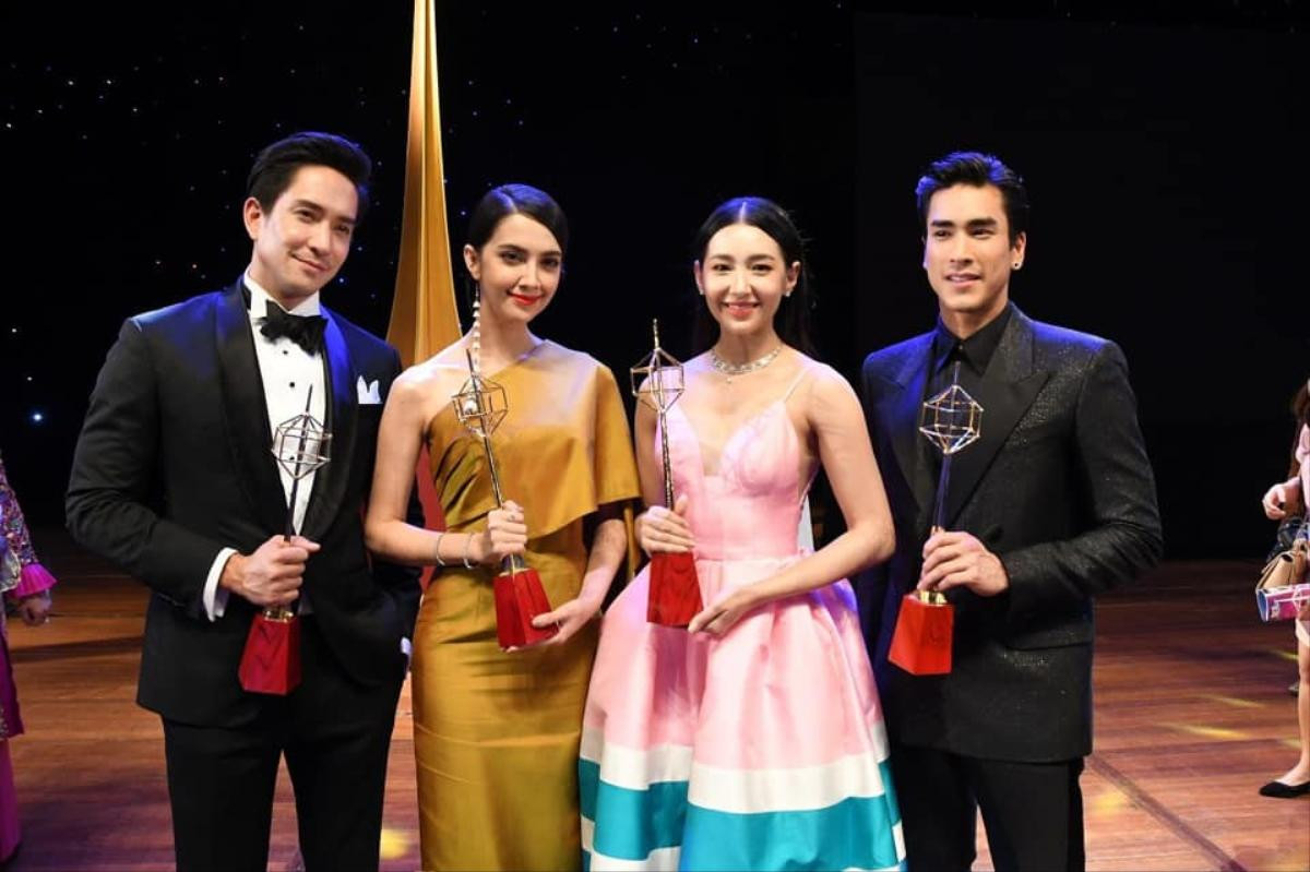 Bella Ranee Campen, Nadech Kugimiya và nhiều diễn viên khác vinh dự được nhận giải thưởng TV Gold Awards lần thứ 33 Ảnh 11