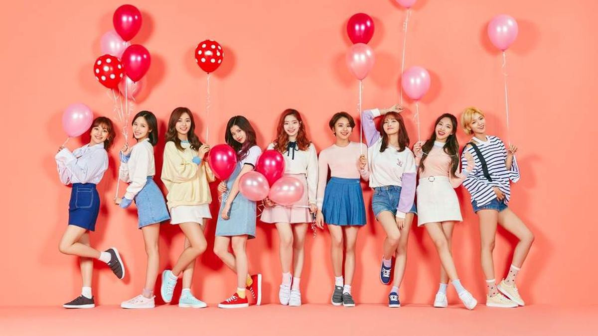 TWICE xác nhận comeback trong tháng 04: Thêm 1 MV trăm triệu view nữa chăng? Ảnh 1